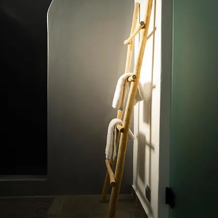 Santa Marina Syros Vila