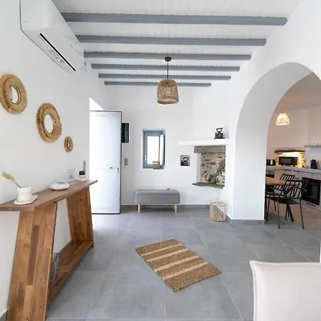 Villa Santa Marina Syros