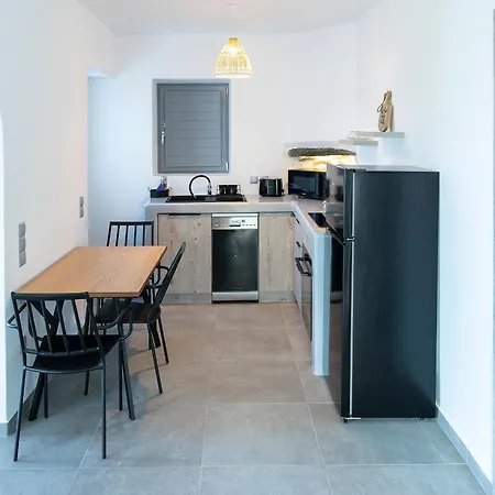 Santa Marina Syros Vila *