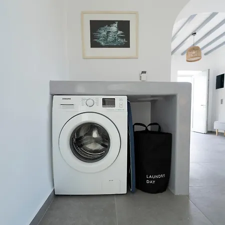 Santa Marina Syros Liaropá