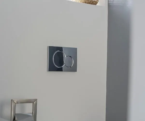 Santa Marina Syros * Liaropa